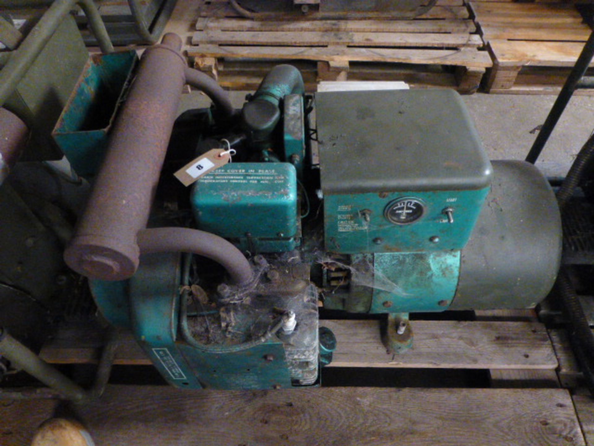 Onan electric generator set Model 3.5CCK/53 3.5kw with petrol engine