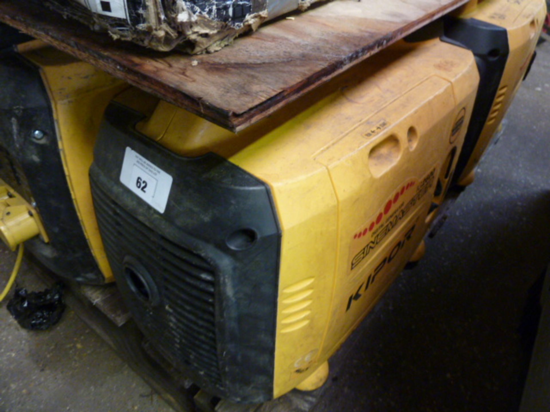 Kipor Sinemaster IG2600 silenced generator