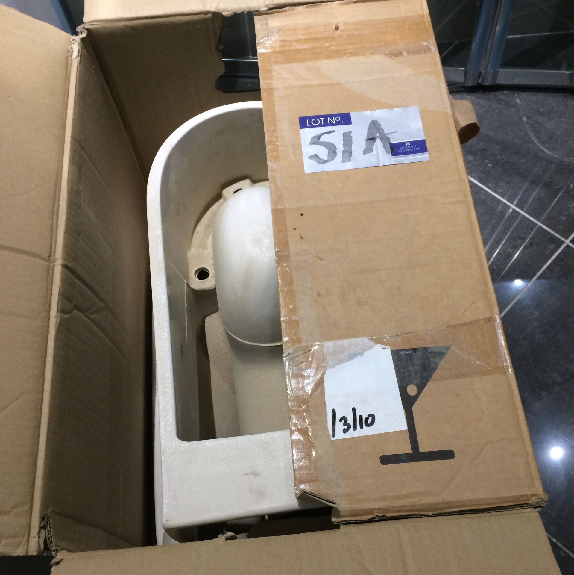 A Laufen Jika Mio Back to Wall Pan WC (boxed-ex display).