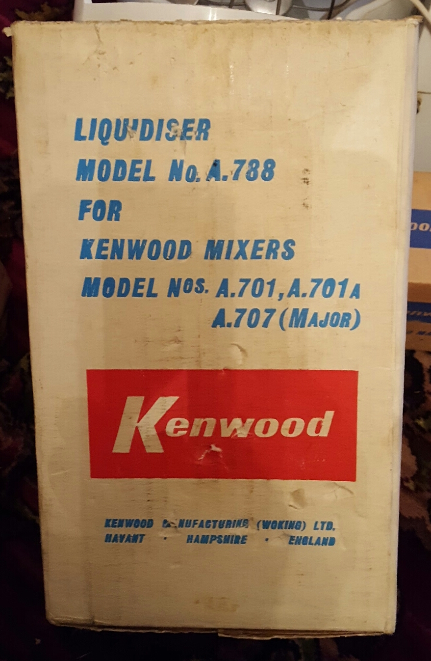 Vintage Kenwood Mixer & Accessories - Image 4 of 4