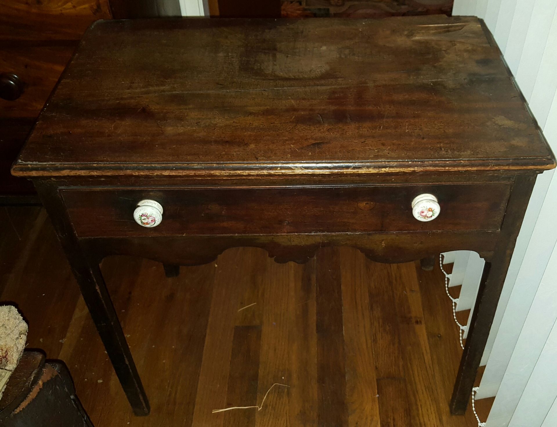 Victorian Table ***reserve reduced***