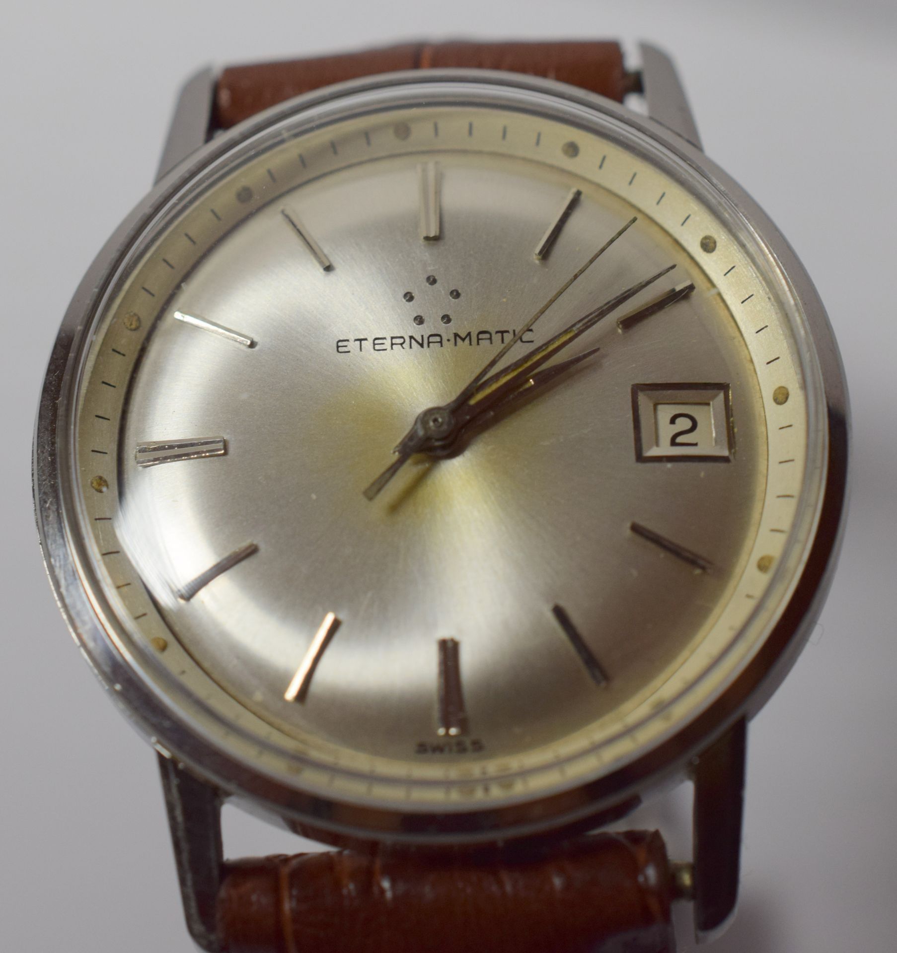 Vintage Eternamatic Automatic Gentleman's Wristwatch With Date