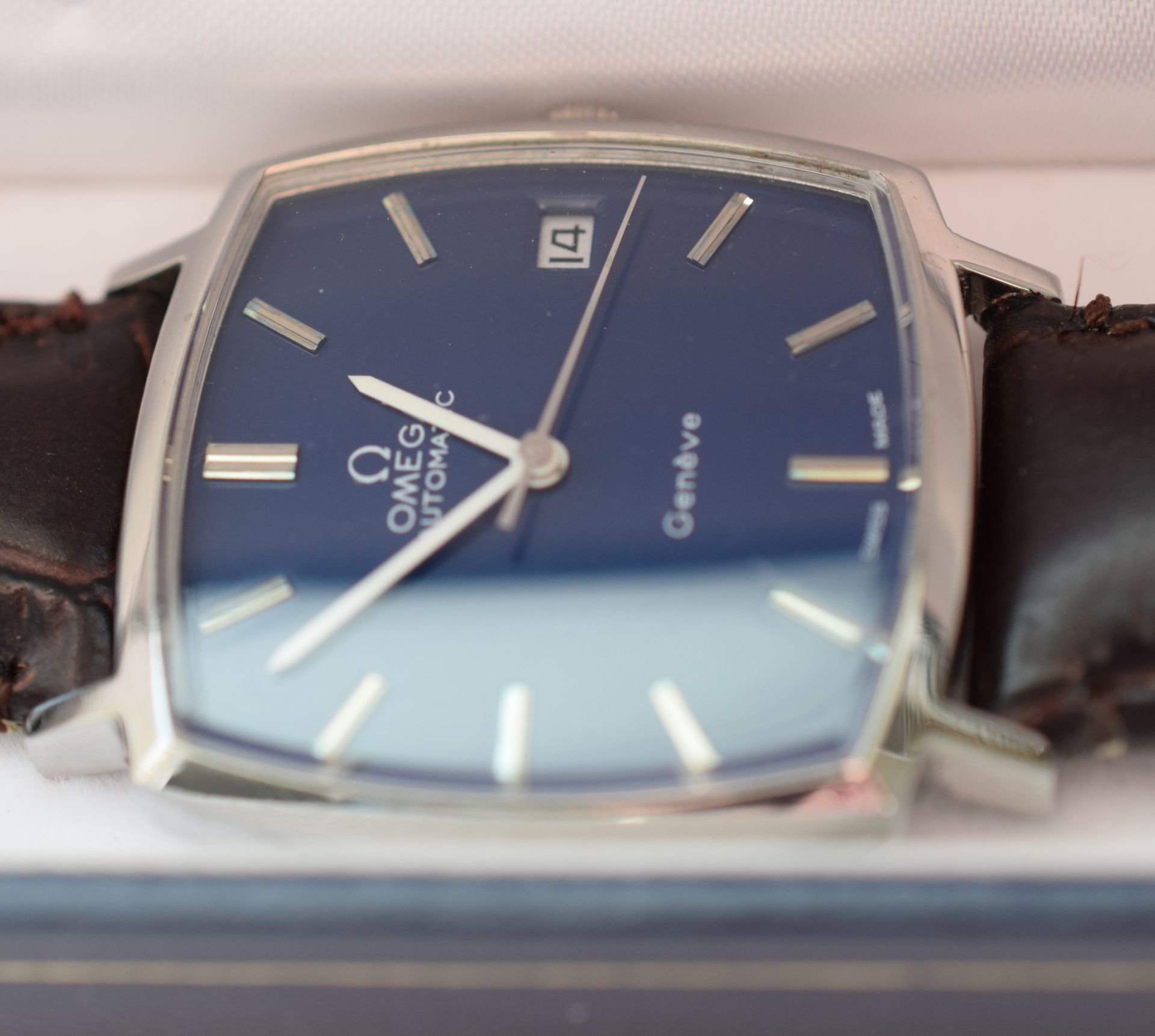 Omega Geneve c1973 With Rare Square Blue Dial ***RESERVE LOWERED 20.01.17*** - Image 8 of 9