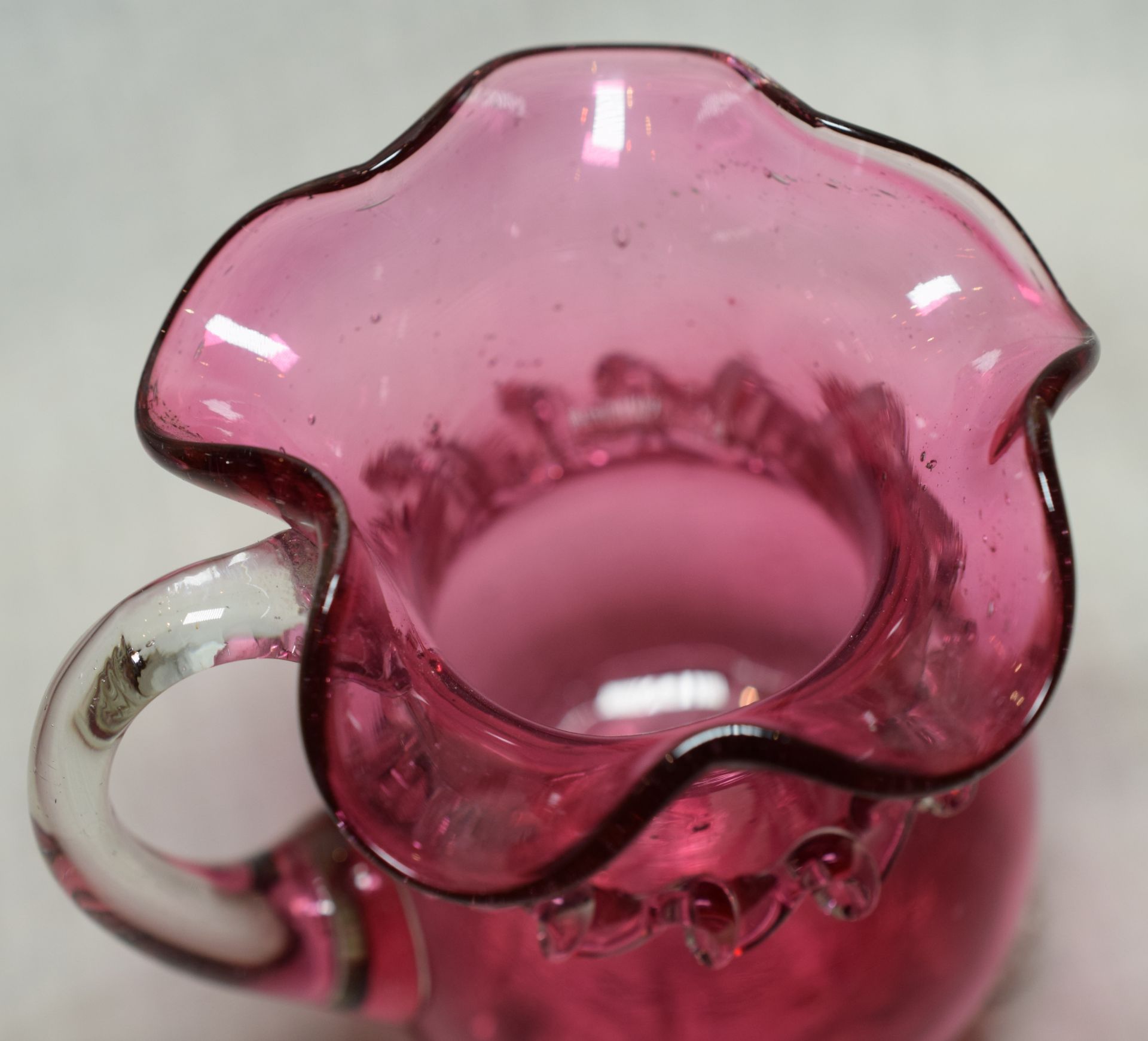 Small Victorian Hand Blown Cranberry Glass Vase NO RESERVE! - Image 3 of 4