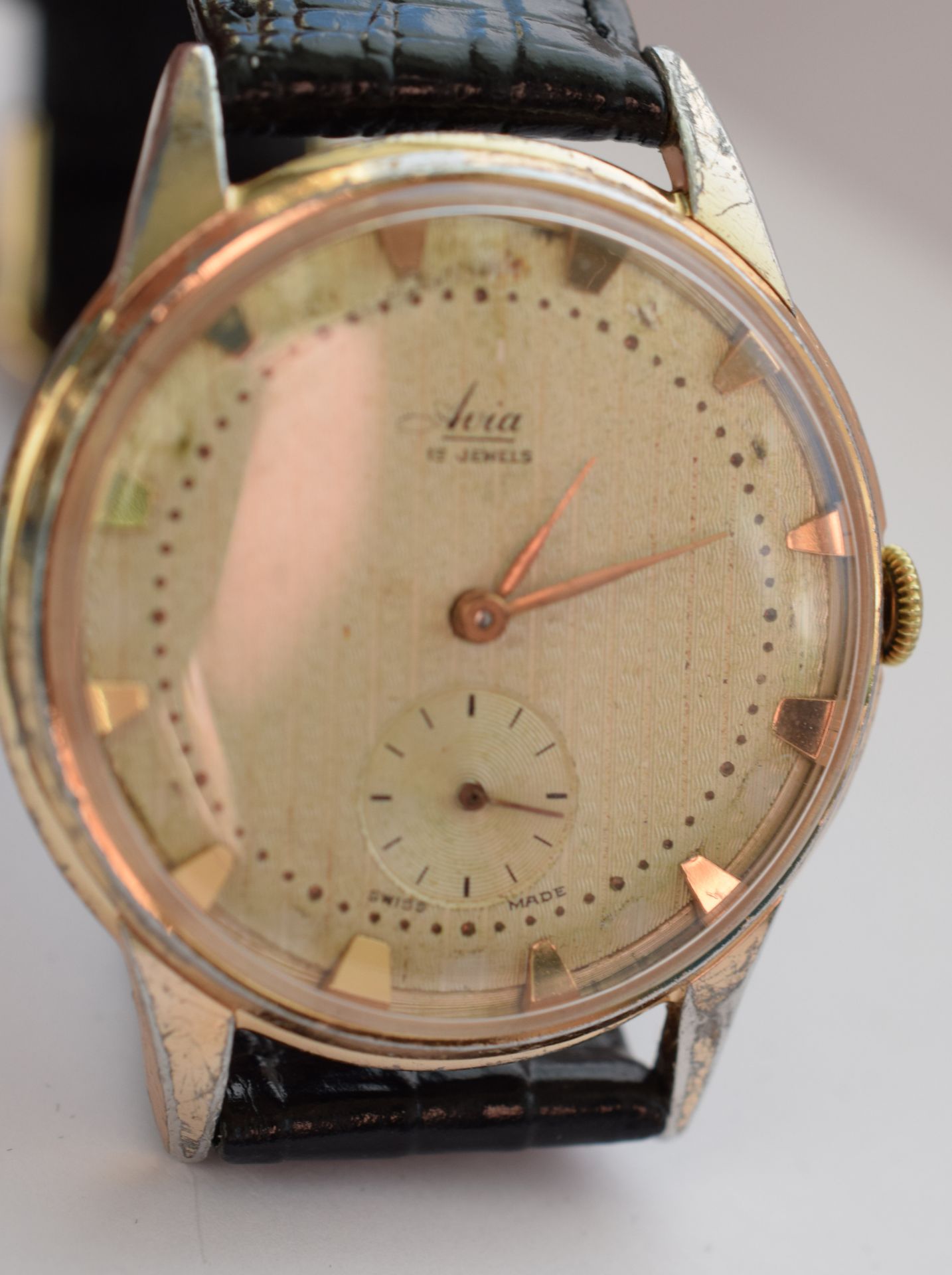Vintage Gentleman's Avia Wristwatch £10 STARTING BID & NO RESERVE! - Image 2 of 4