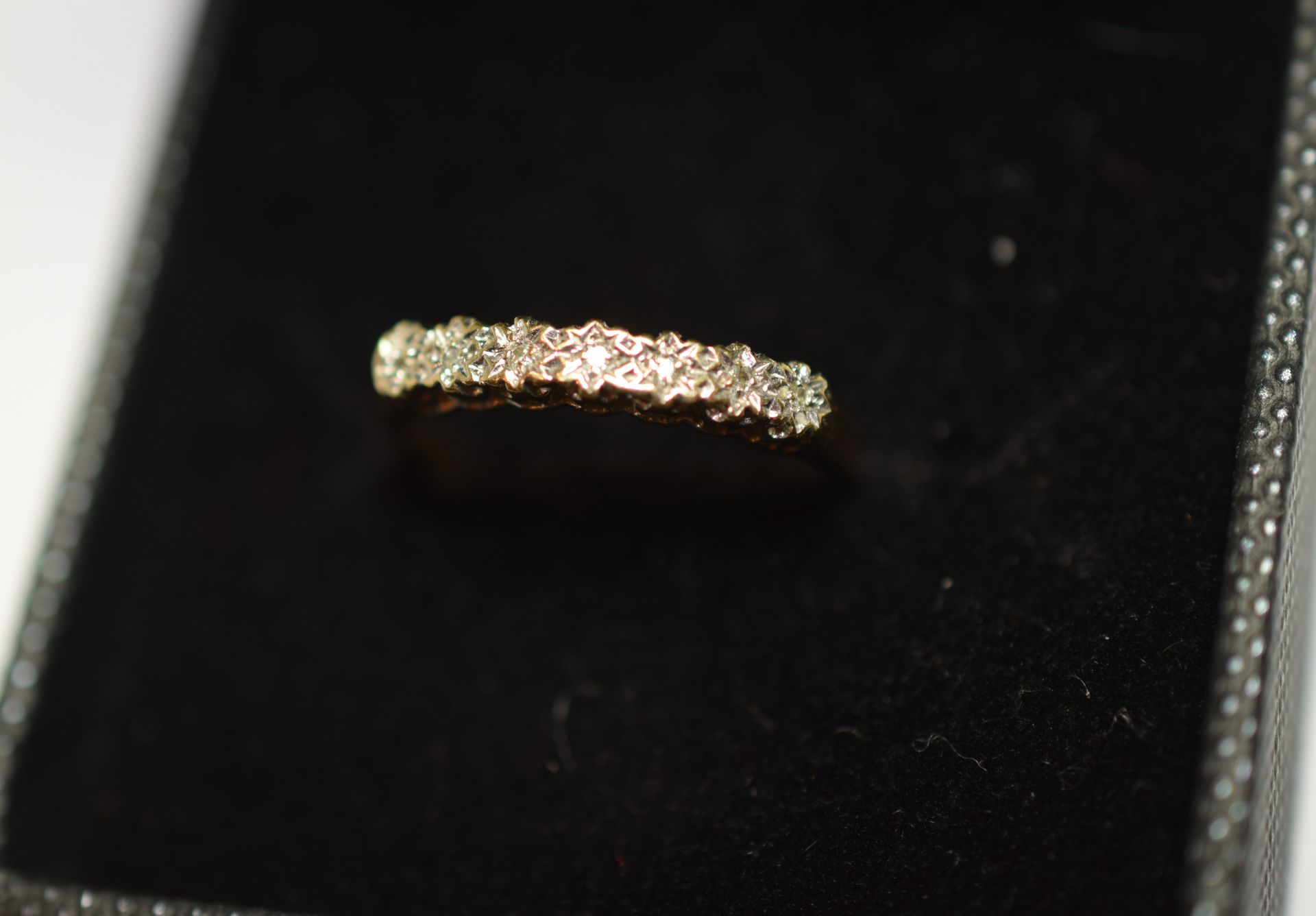 Diamond Eternity Ring 9ct Gold NO RESERVE! - Image 2 of 4