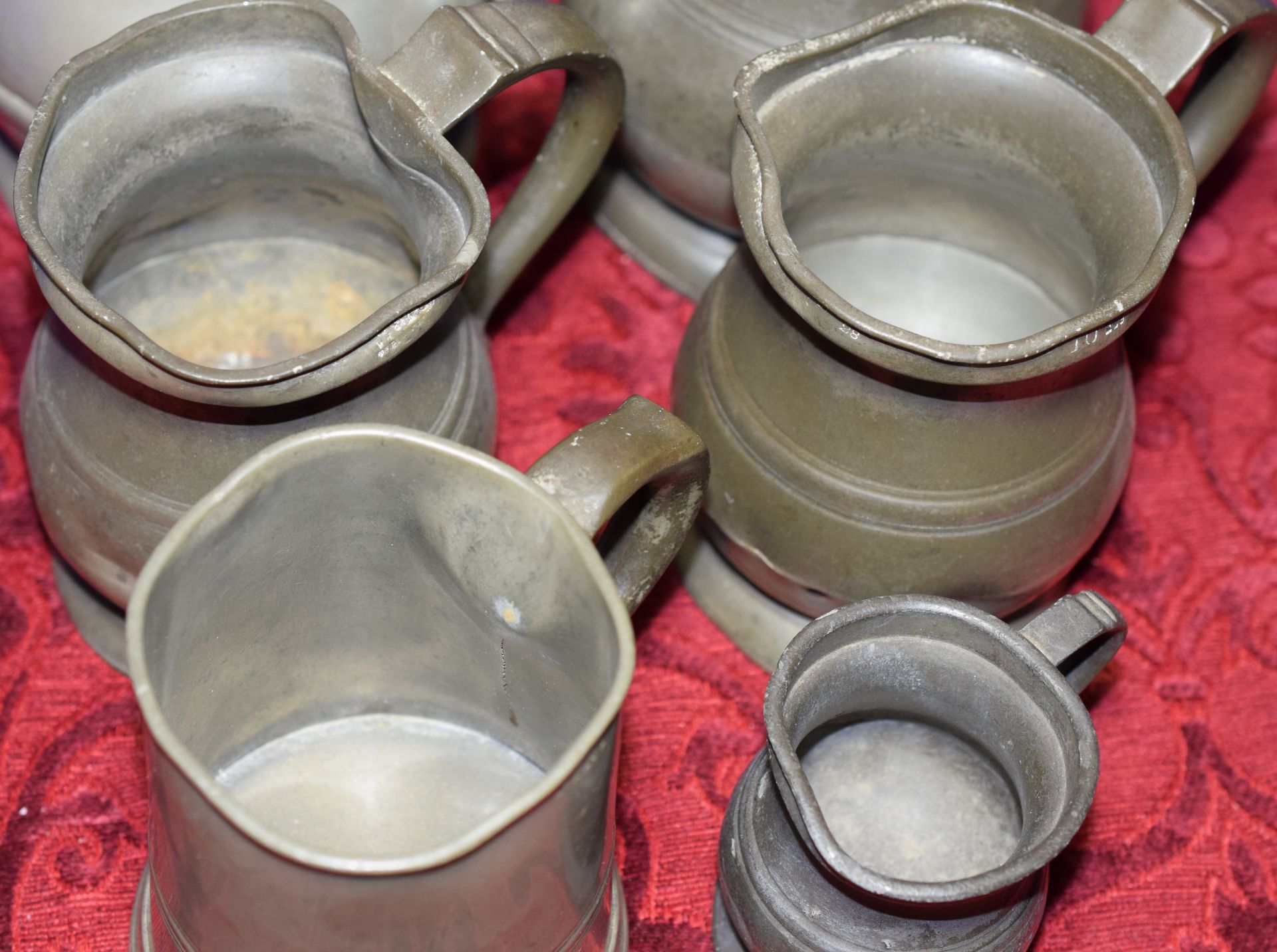 Set Of Victorian Pewter Ale Tankards Quart Size ***RESERVE LOWERED*** - Image 3 of 4