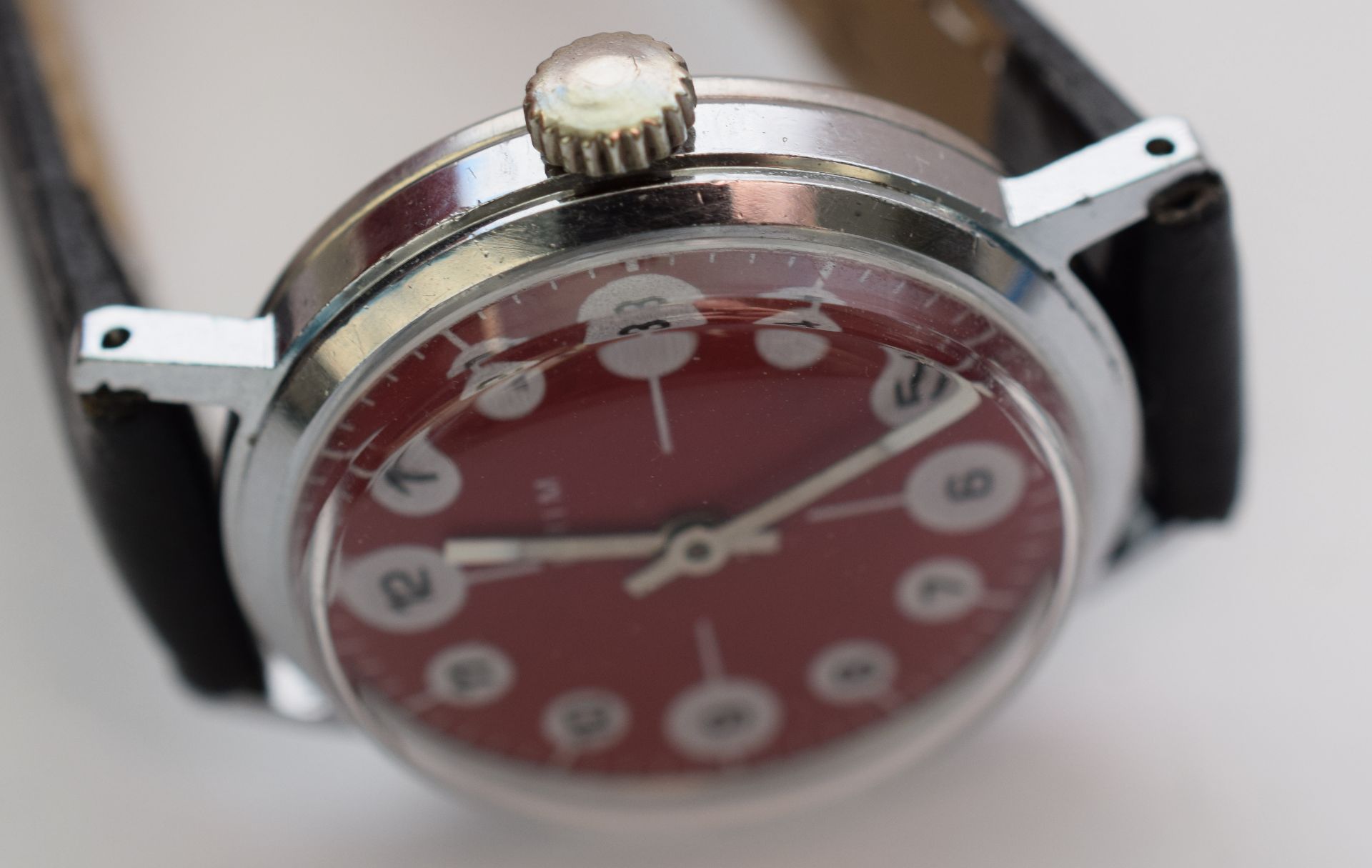 Early Czechoslovakian Prim Red Dial Ladies Watch £10 START & NO RESERVE! - Image 3 of 4