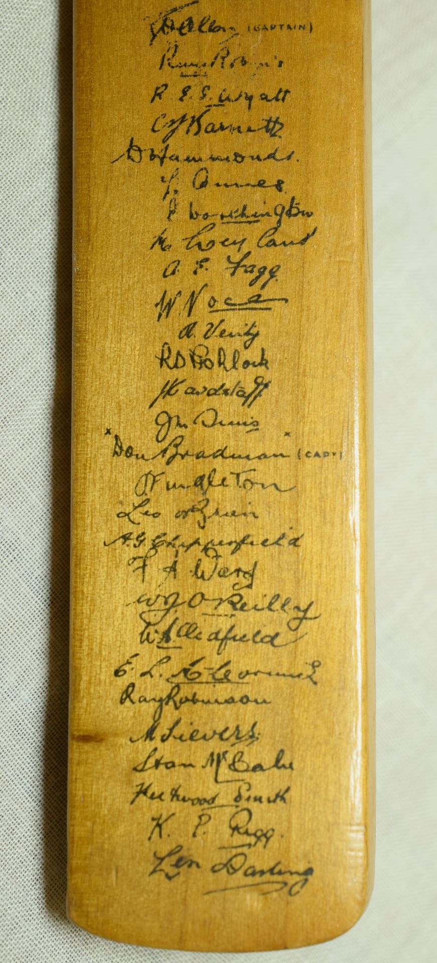 Miniature 1936/37 Australia vs England Autographed Cricket Bat NO RESERVE! - Image 3 of 4