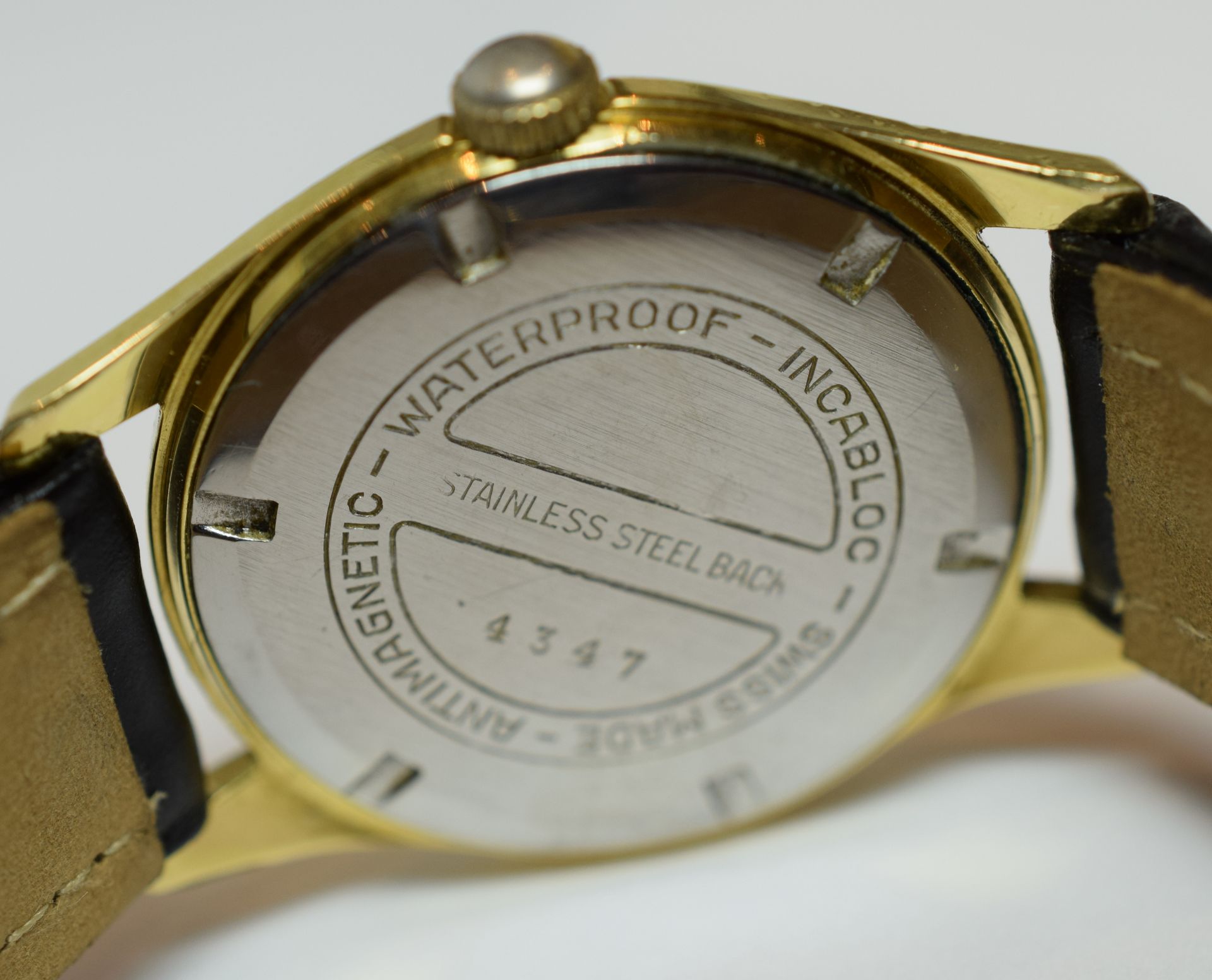 Vintage Olma Gentleman's Wristwatch £10 START & NO RESERVE! - Image 3 of 3