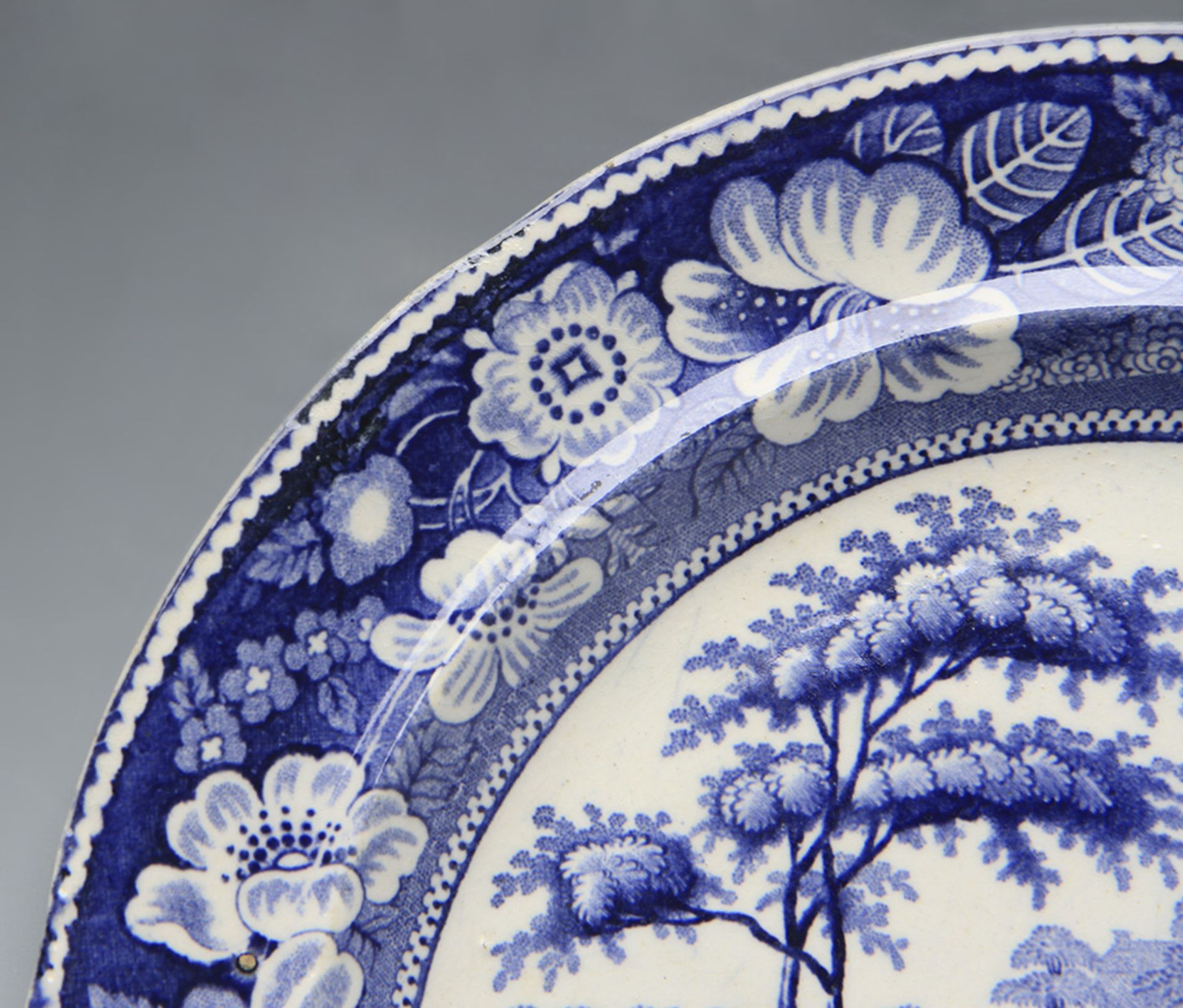 ANTIQUE STAFFORDSHIRE WILD ROSE BLUE & WHITE PLATE c.1830 - Image 5 of 11