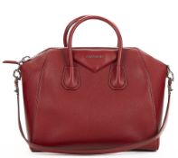 GIVENCHY Medium Antigona Tote