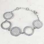 18k White Gold 1.00ct Diamond Circle Design Bracelet