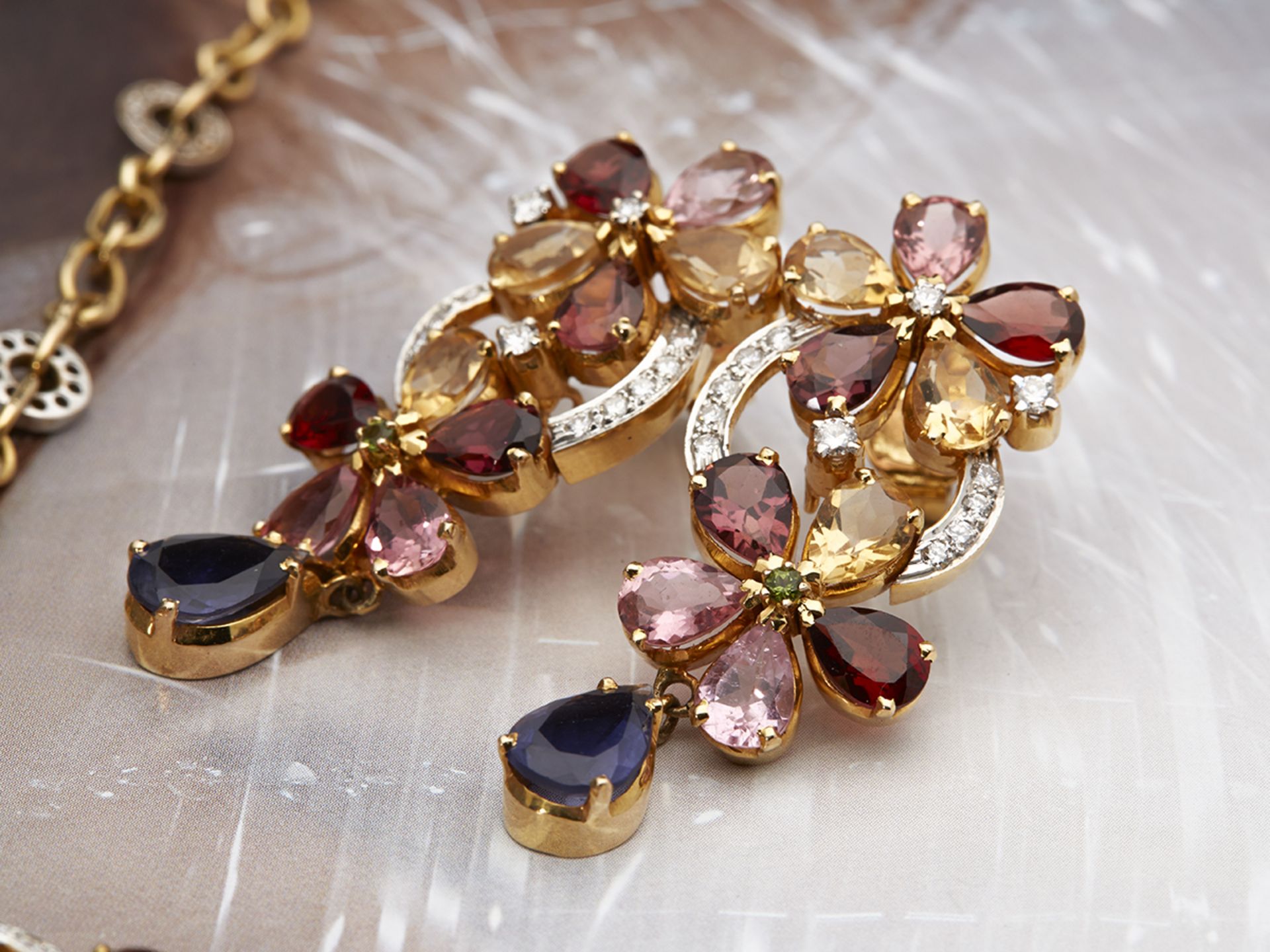 18k Yellow Gold Flower Cascade Tourmaline & Diamond Necklace & Earrings - Image 3 of 9