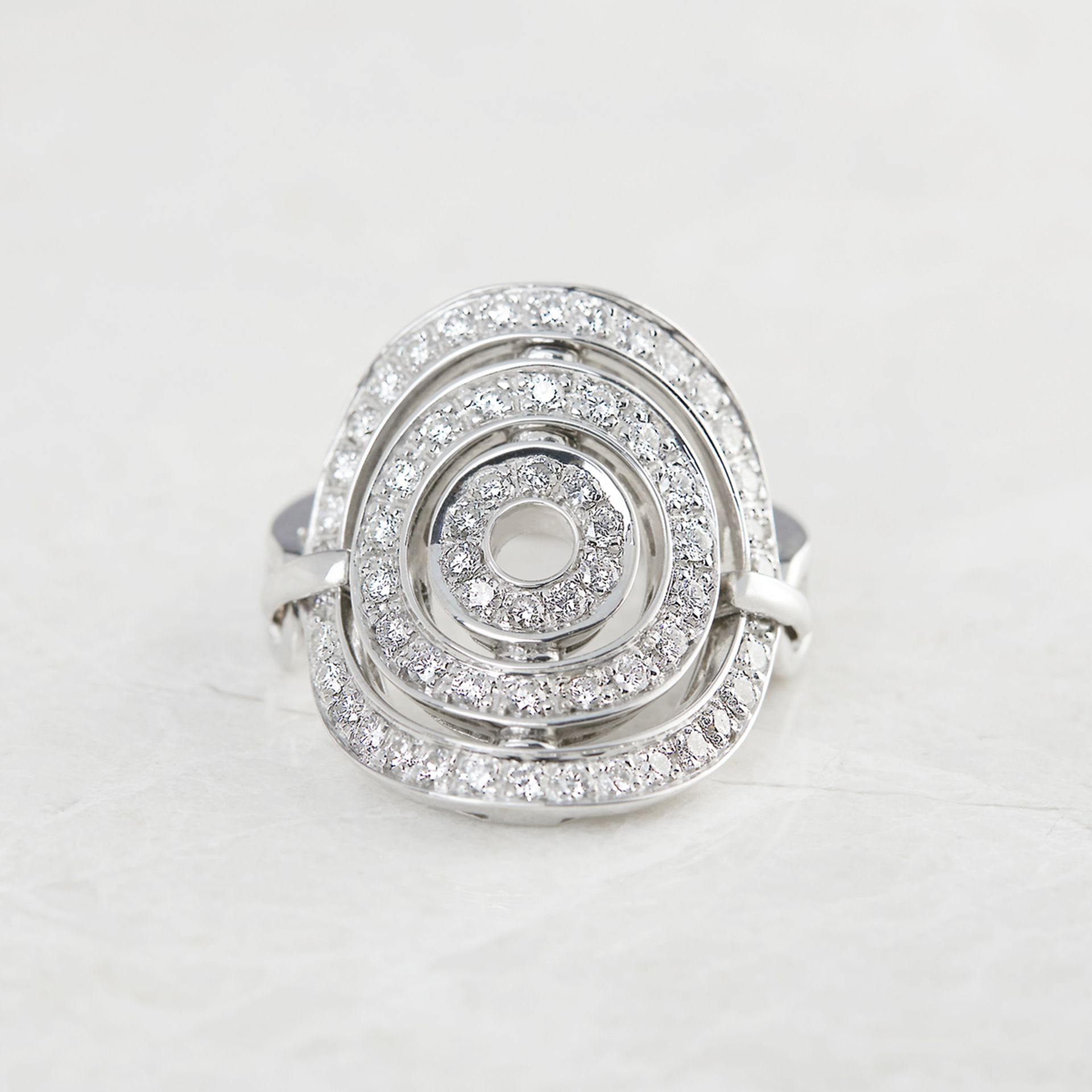 18k White Gold 1.20ct Diamond Cerchi Shield Design Ring - Image 5 of 6