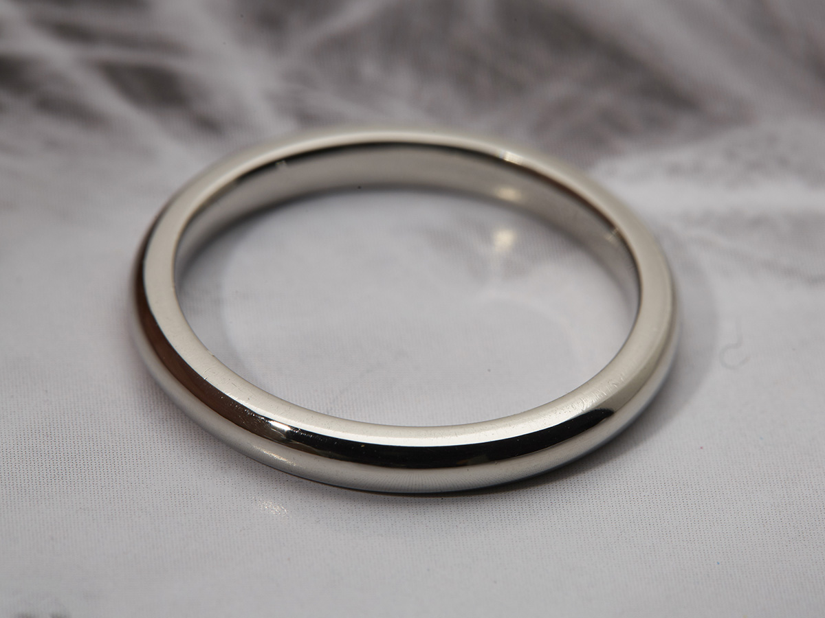 18k White Gold 2.5mm Wedding Band Size P - Image 2 of 3