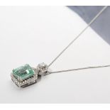 18k White Gold 5.00ct Colombian Emerald & 0.66ct Diamond Necklace