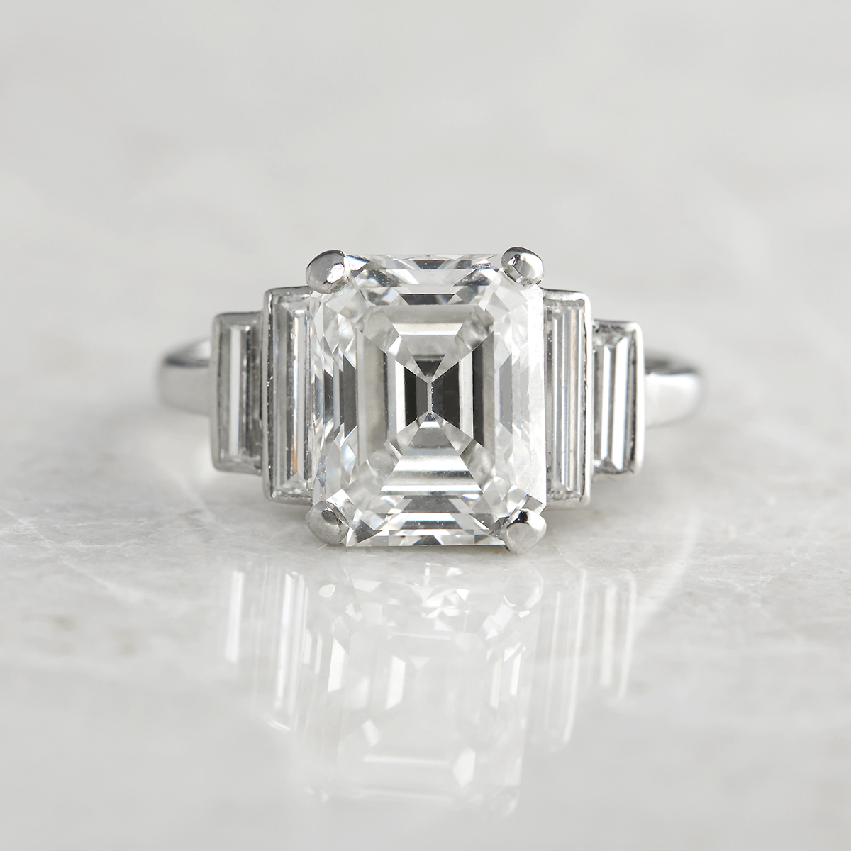 Platinum Emerald Cut 3.54ct Diamond Ring - Image 2 of 9