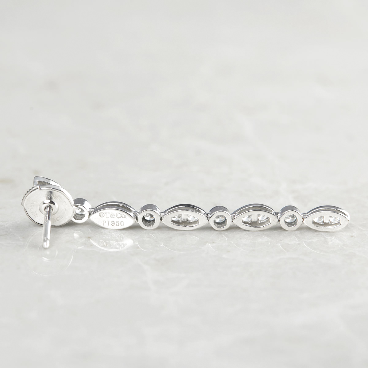 Platinum 1.10ct Diamond Drop Earrings - Image 5 of 7