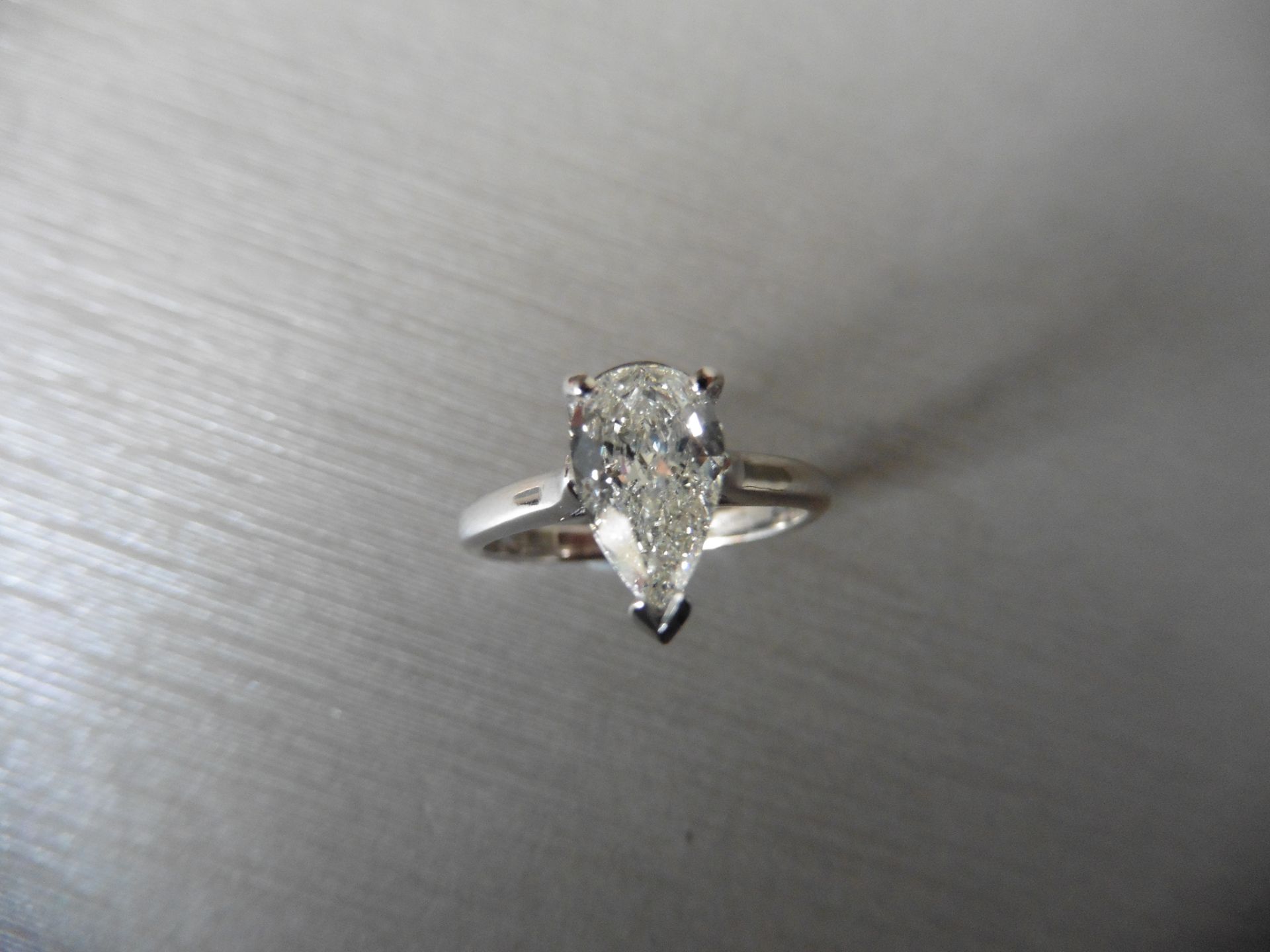0.93ct pear shaped diamond solitaire ring. 3 claw setting in platinum. I colour, Si3 clarity. - Image 4 of 5