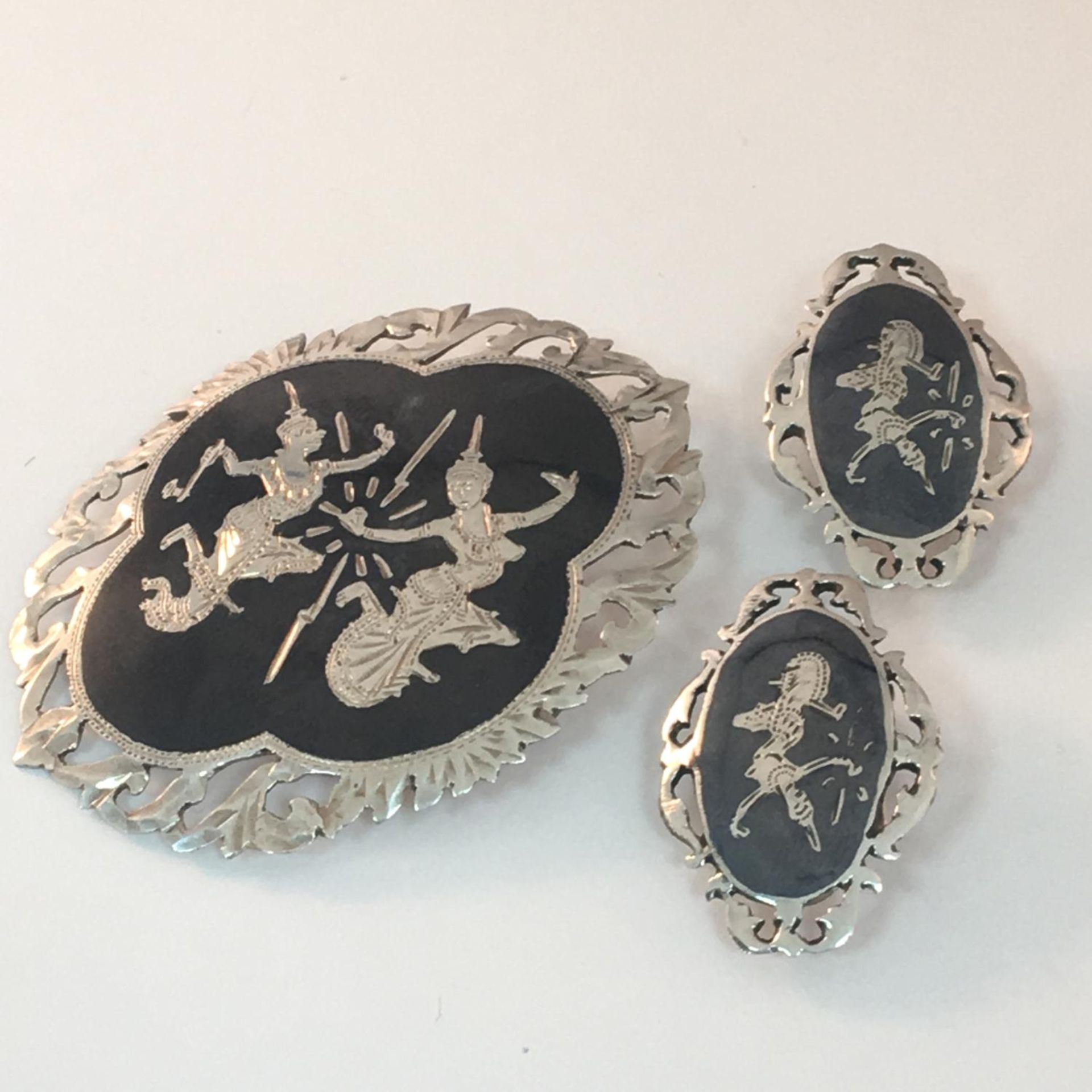 Vintage silver brooch and matching clip on earrings, stamped Siam Sterling - mid century