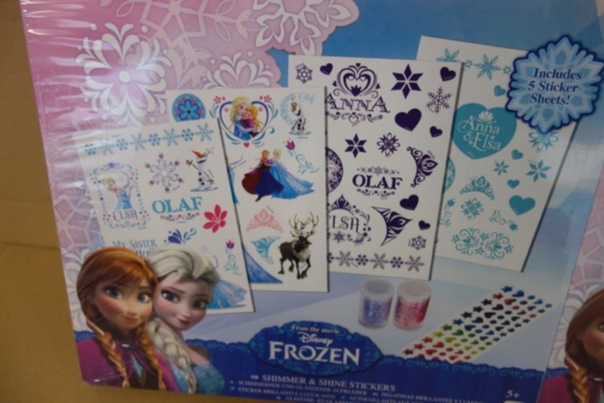 Pallet to contain 90 x Brand New Disney Frozen 4 in 1 Mega Pack. Each Includes: Create Your Own 3D - Image 5 of 5