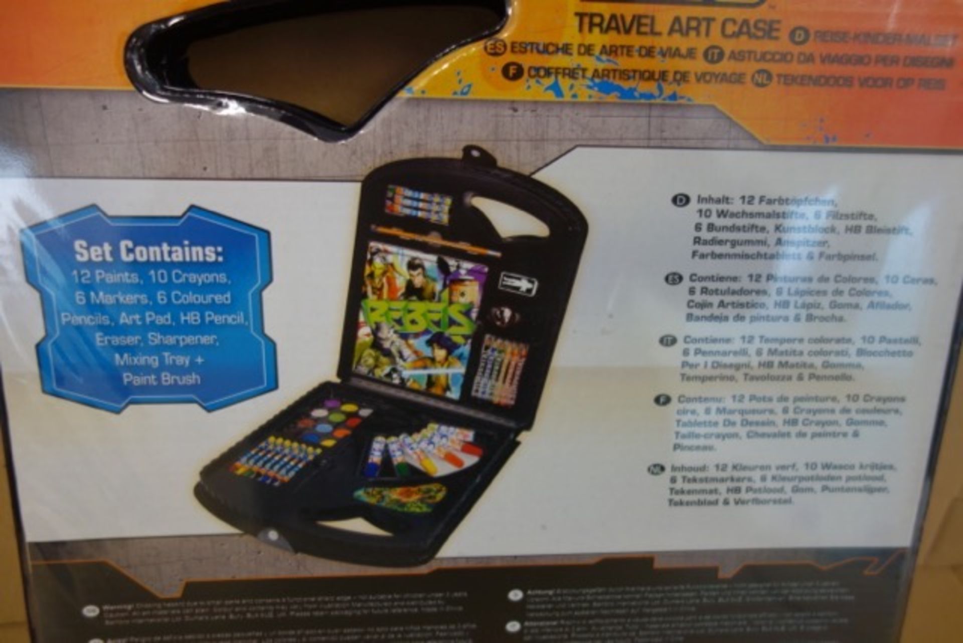 24 x Brand New Star Wars Large Travel Art Case in Carry Case. Each Set Includes: Carry Case, 12 - Image 3 of 3