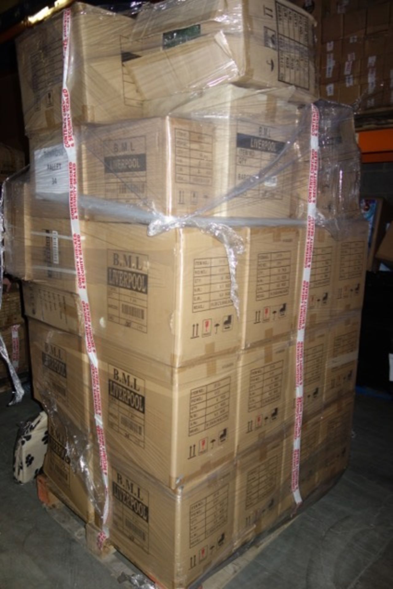 PALLET (34) CONTAINING: 132 x 700w 2 SLICE TOASTERS, 8 x 1.7L JUG KETTLE RED 2000W - Image 3 of 4