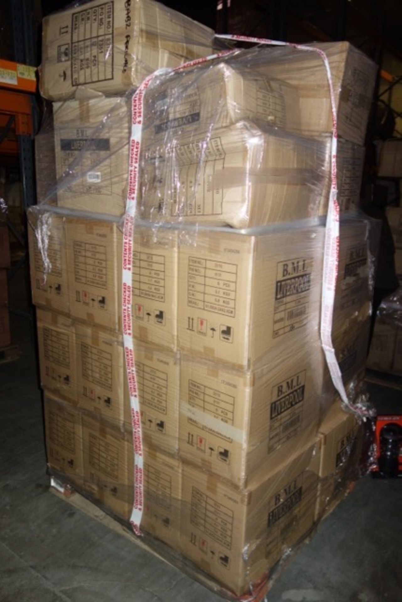 PALLET (34) CONTAINING: 132 x 700w 2 SLICE TOASTERS, 8 x 1.7L JUG KETTLE RED 2000W - Image 4 of 4