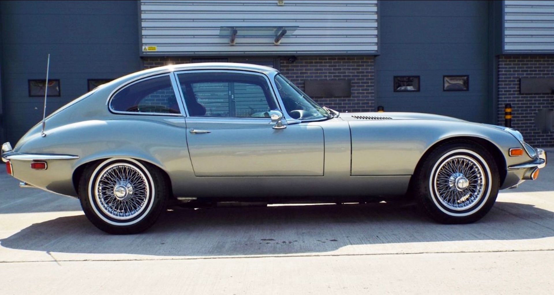 1972 Jaguar E-Type 5.3 V12 Series Ill 2 + 2 - Image 17 of 17