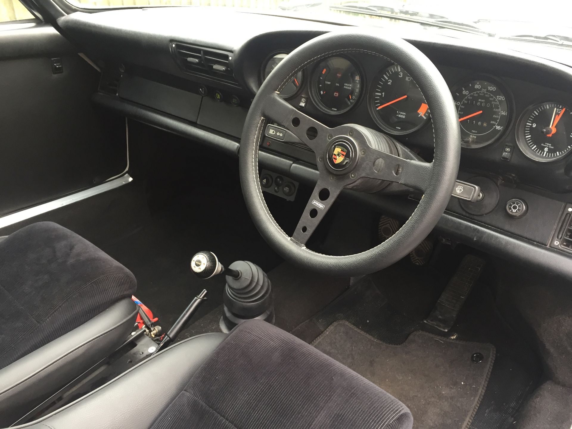 Porsche 911 Carrera 2.7 Rs Recreation - Pro 9 Build Based On A 1986 Porsche 911 - Image 8 of 11