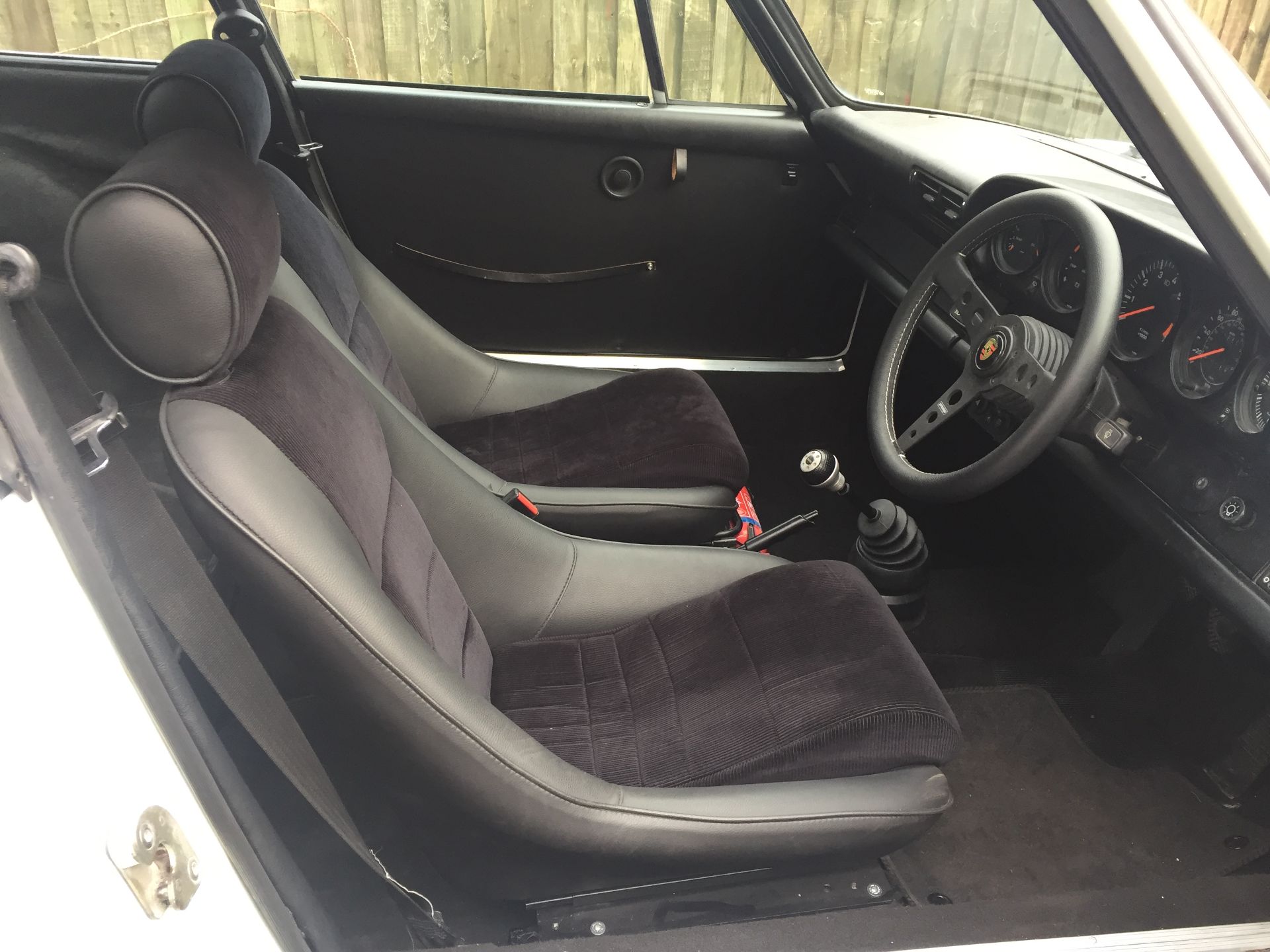 Porsche 911 Carrera 2.7 Rs Recreation - Pro 9 Build Based On A 1986 Porsche 911 - Image 5 of 11