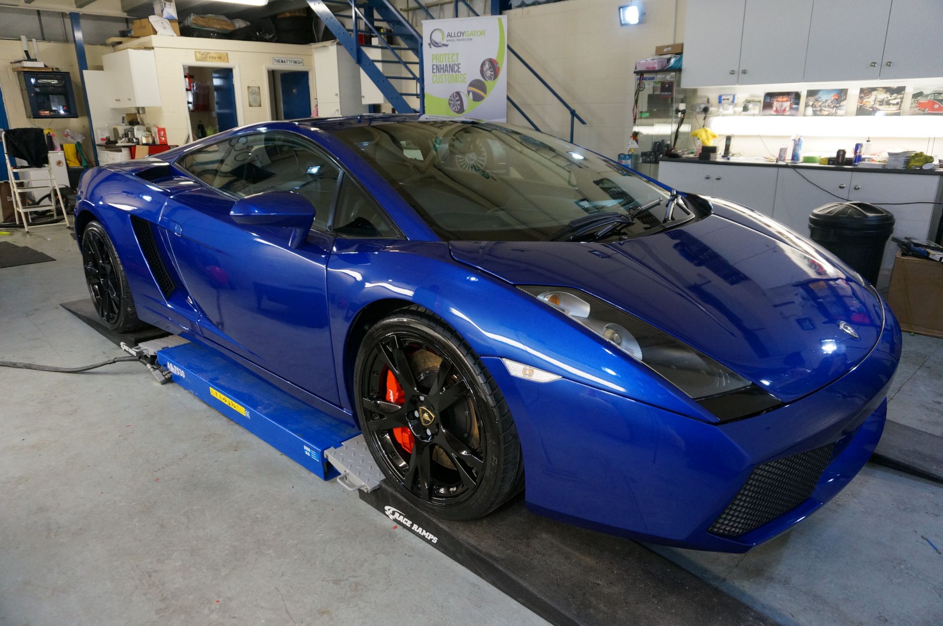 2004 Lamborghini Gallardo 5.0 V10 4WD With Manual Gearbox In Caelum Blue - Image 27 of 29