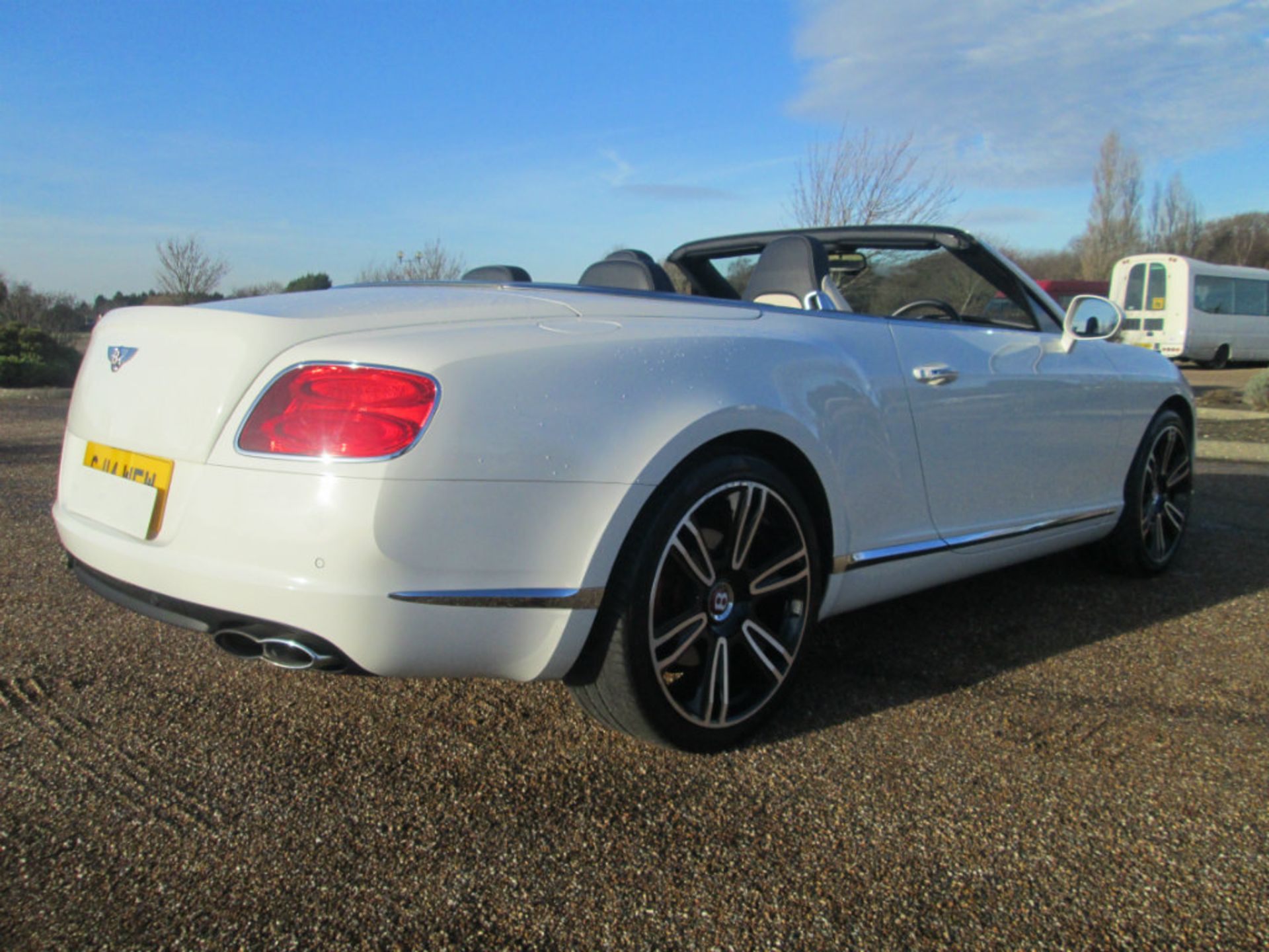 Bentley Continental 4.0 V8 GTC 2dr - Bild 4 aus 8