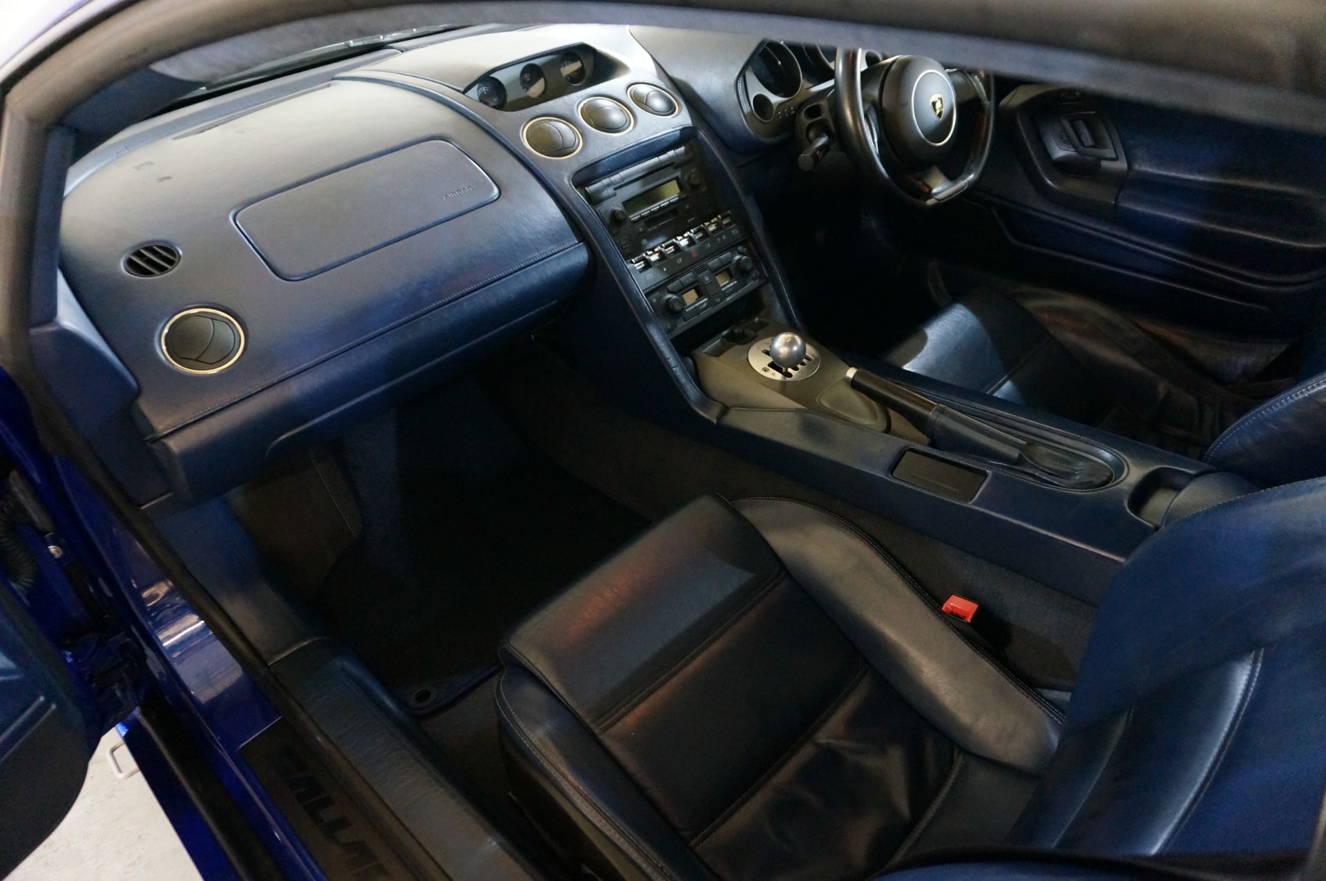 2004 Lamborghini Gallardo 5.0 V10 4WD With Manual Gearbox In Caelum Blue - Image 5 of 29