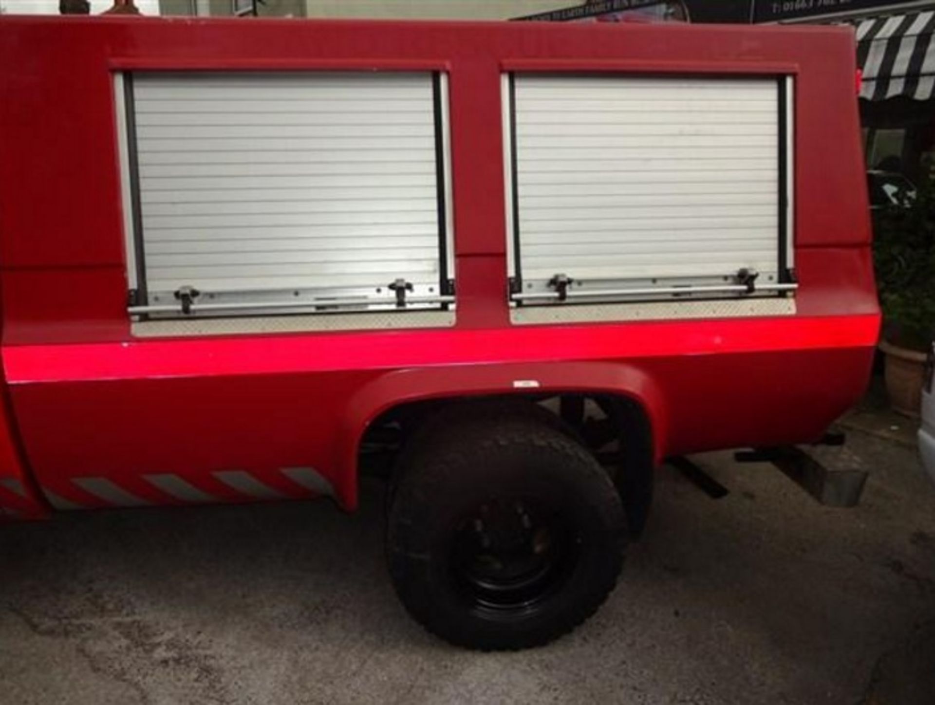 1989 Gmc Chevrolet Fire Truck, 6X6 Diesel 6.2 R.H.D. Auto-Od (Red) - Image 8 of 24
