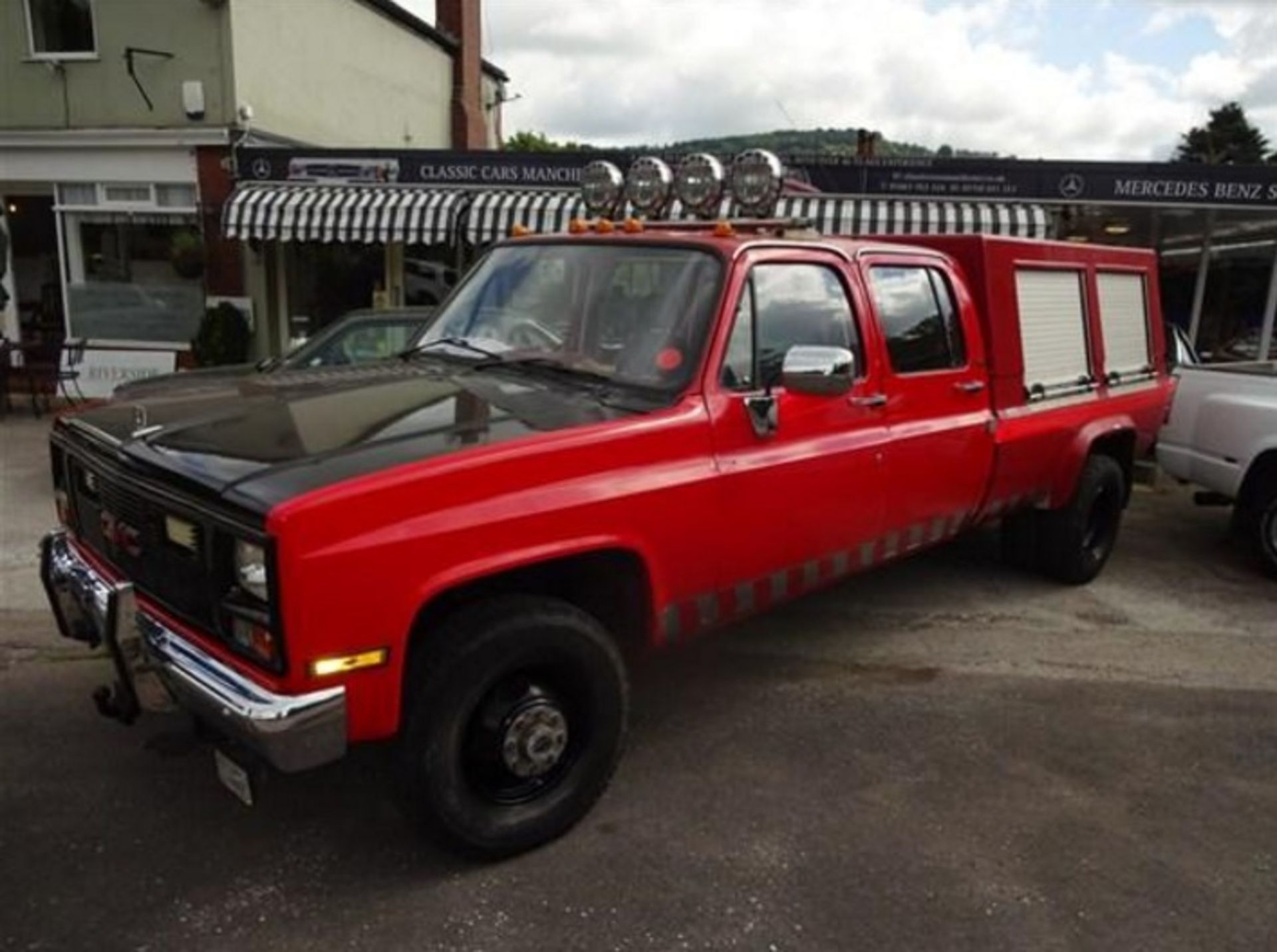 1989 Gmc Chevrolet Fire Truck, 6X6 Diesel 6.2 R.H.D. Auto-Od (Red) - Image 3 of 24