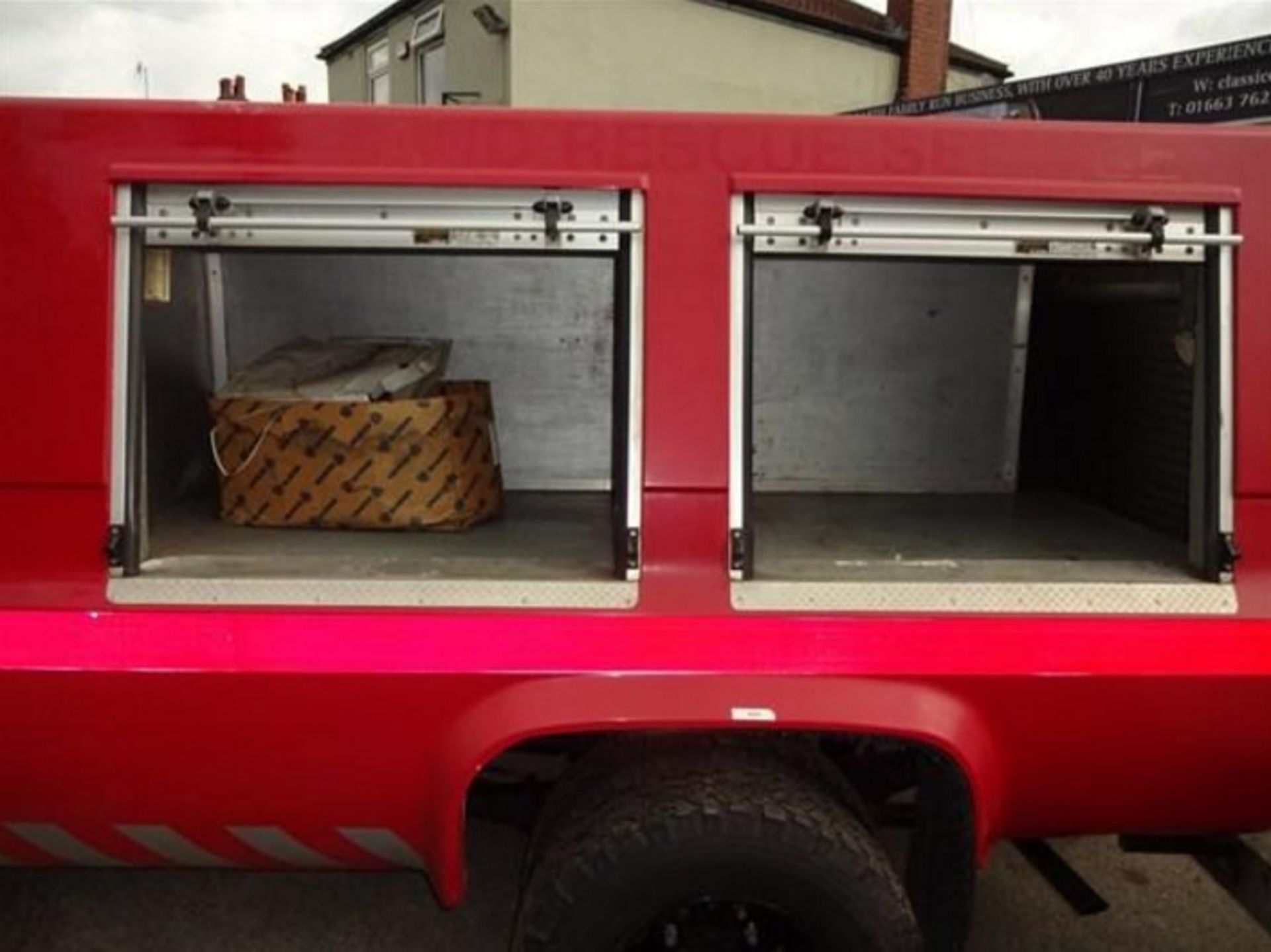 1989 Gmc Chevrolet Fire Truck, 6X6 Diesel 6.2 R.H.D. Auto-Od (Red) - Image 5 of 24