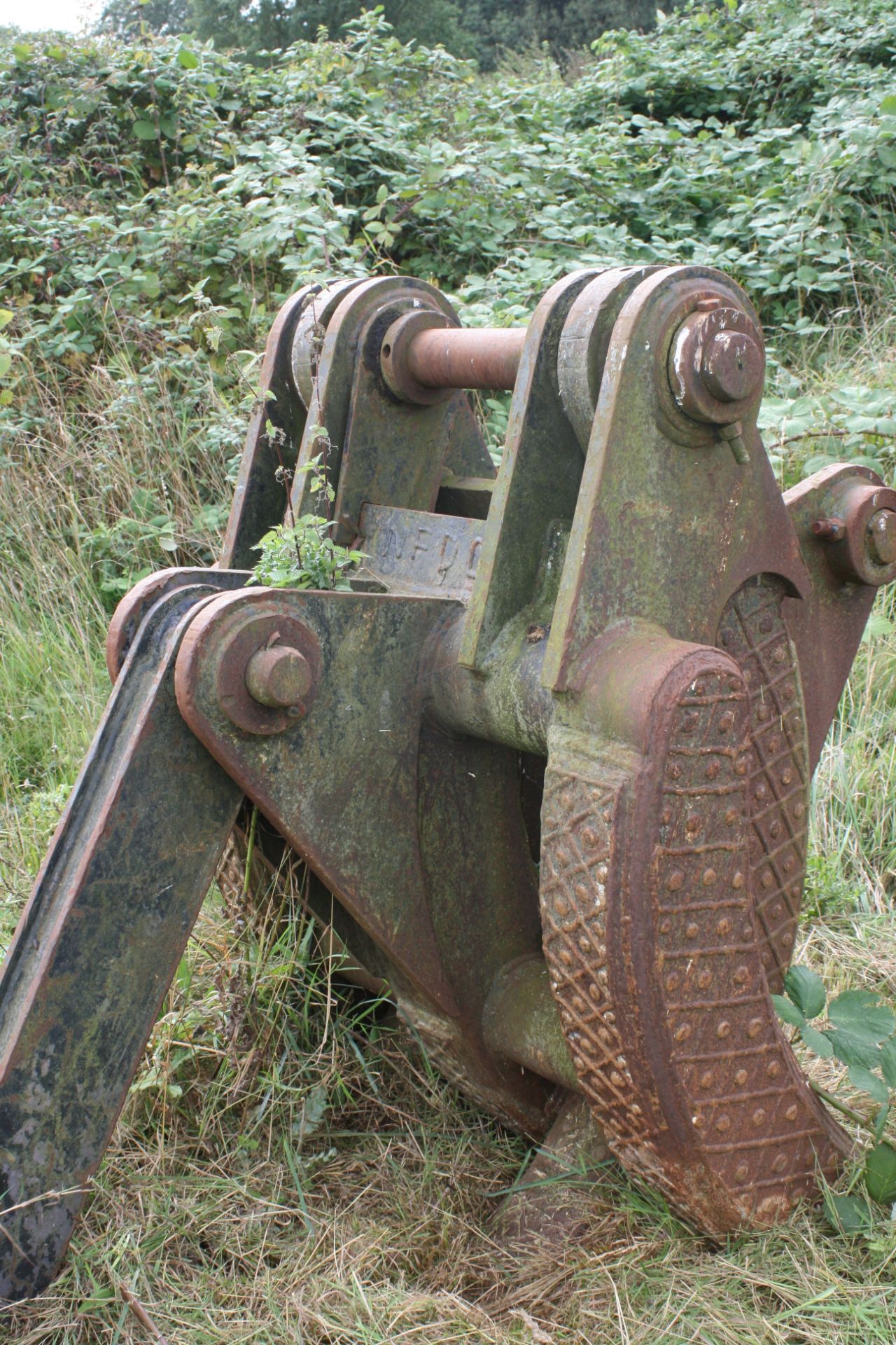 Grapapal (BULLDOG) used for demolition. Hard faced 80mm pins. GWO