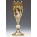 ANTIQUE BOHEMIAN PAINTED PORTRAIT GLASS VASE c.1880 - FREE UK DELIVERY