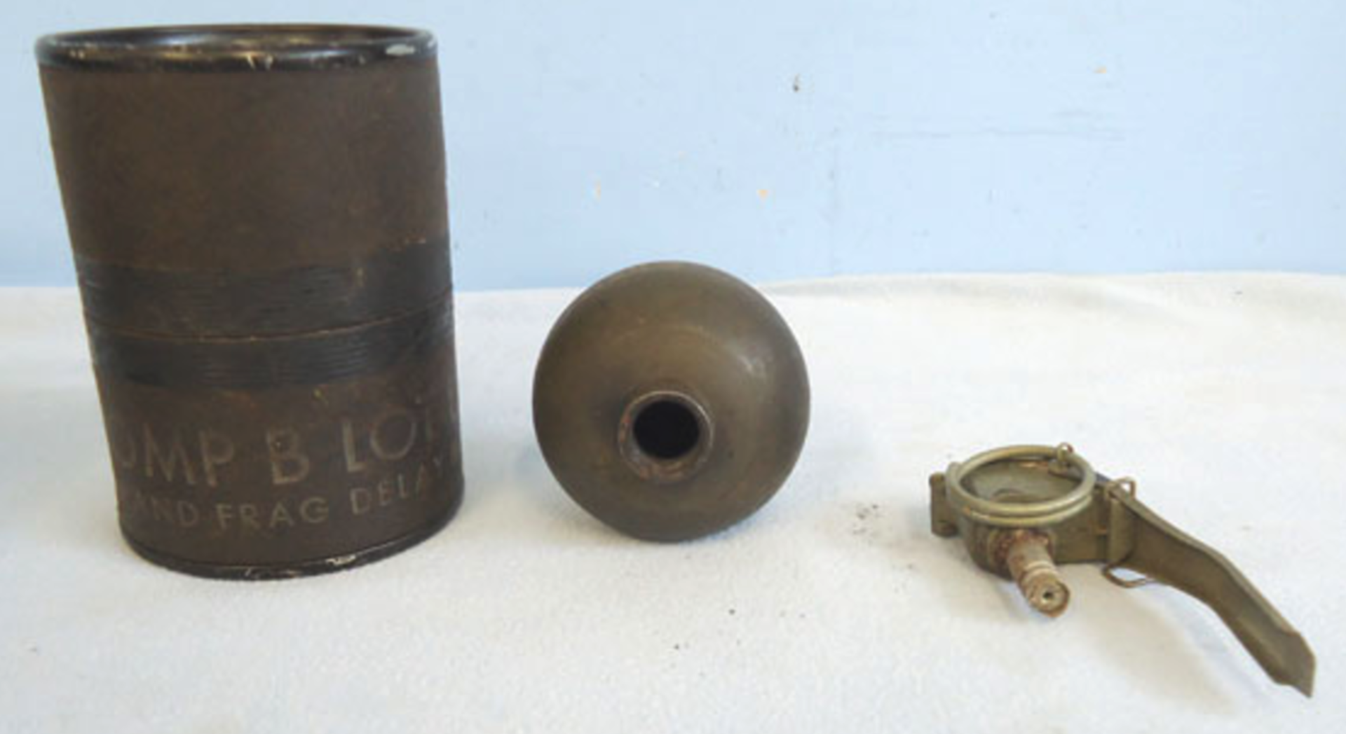 INERT DEACTIVATED Rare Near Mint Vietnam War Period American M67 Fragmentation Hand Grenade - Image 3 of 3