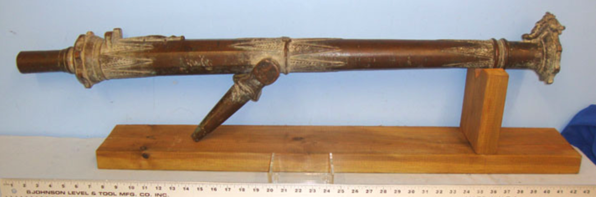 LARGE, Original, 19th Century Oriental Cast Bronze Lantaka Merchant Ship Deck Pirate Defence Cannon - Image 2 of 3