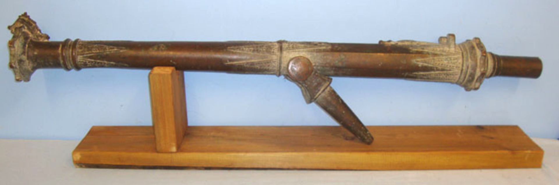 LARGE, Original, 19th Century Oriental Cast Bronze Lantaka Merchant Ship Deck Pirate Defence Cannon