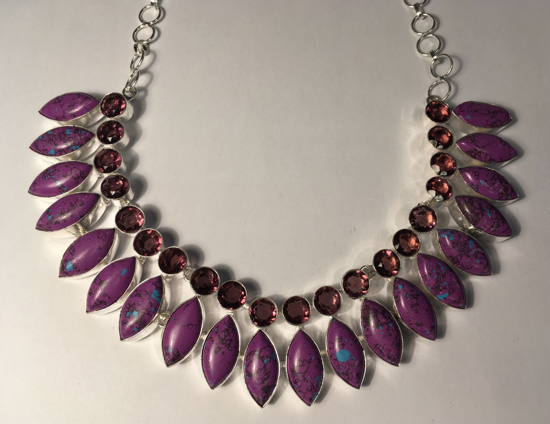 LOVELY PURPLE COPPER WITH PINK AMETHYST .925 SILVER NECKLACES SIZE 17-18'' 2999 - Image 2 of 2