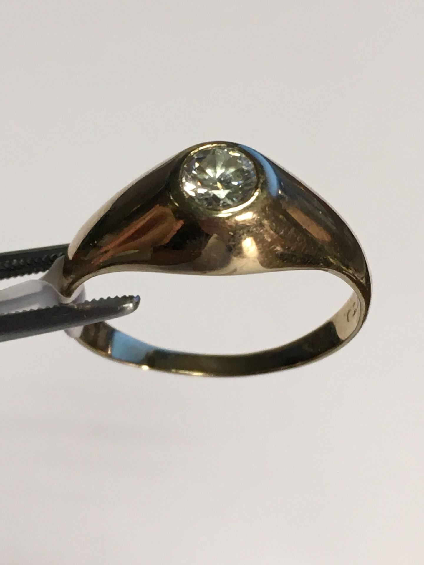 A diamond single-stone ring - Image 2 of 3