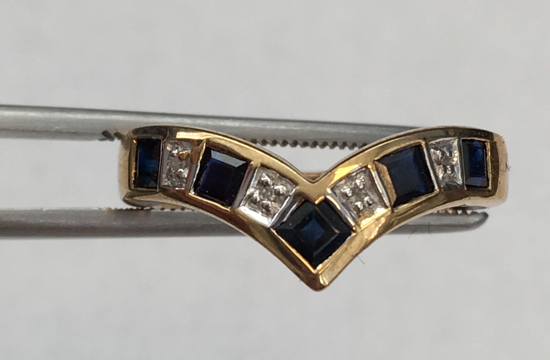 Ladies Gold Ring Set with Five sapphires and diamonds in a wishbone style - Image 3 of 3