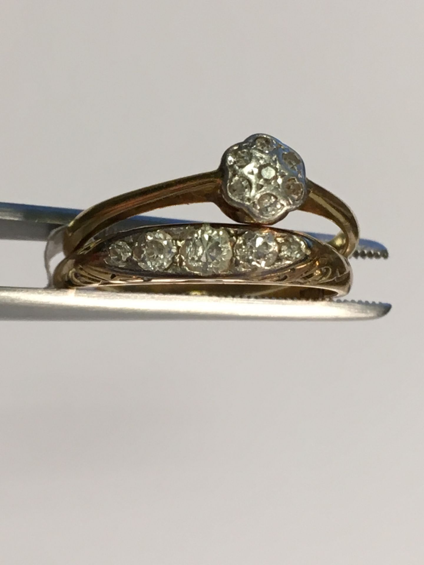 VINTAGE 2 x 18ct GOLD DIAMOND RINGS