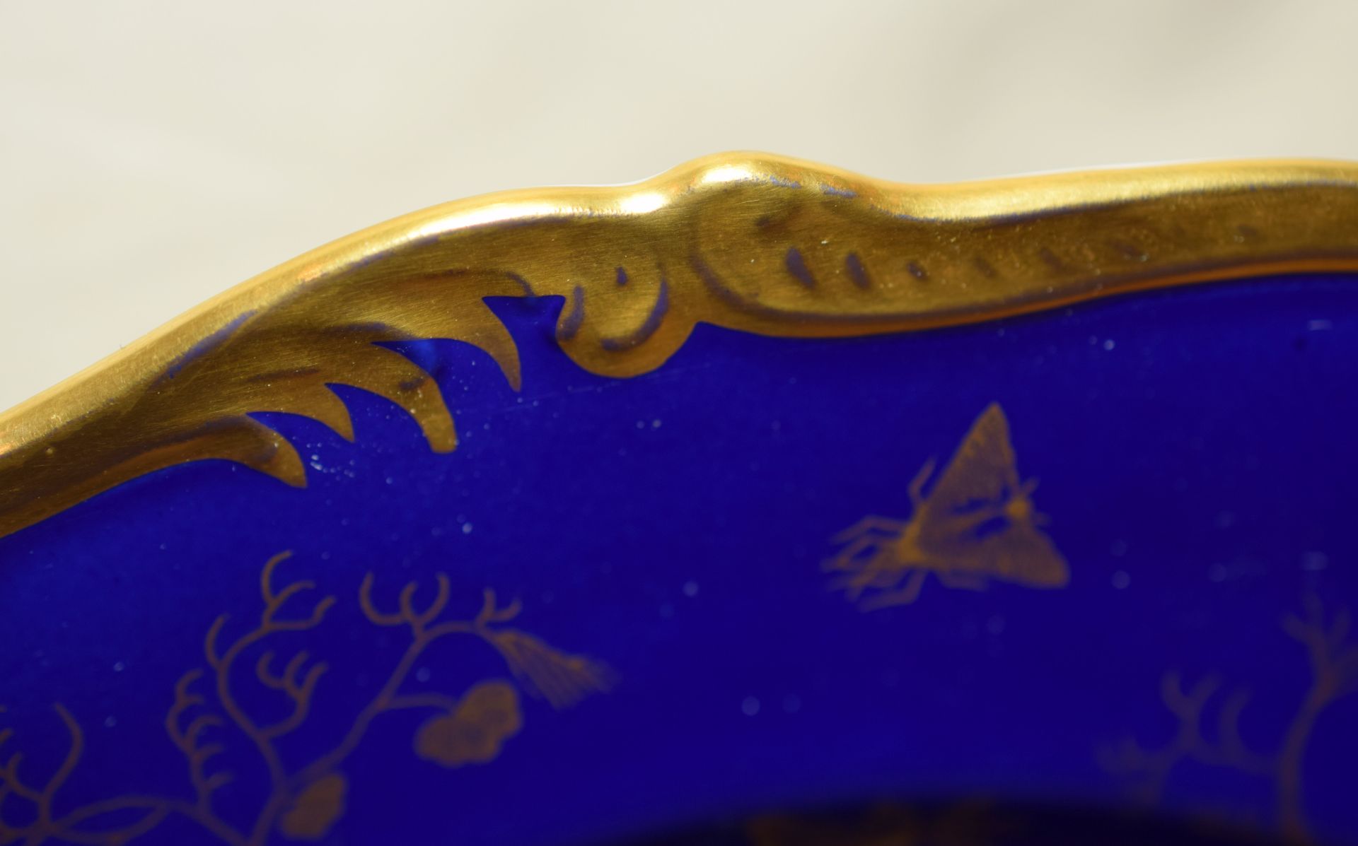 Pair Of Coalport Cabinet Plates In Cobalt Blue With 22ct Gold Edging - Image 3 of 6