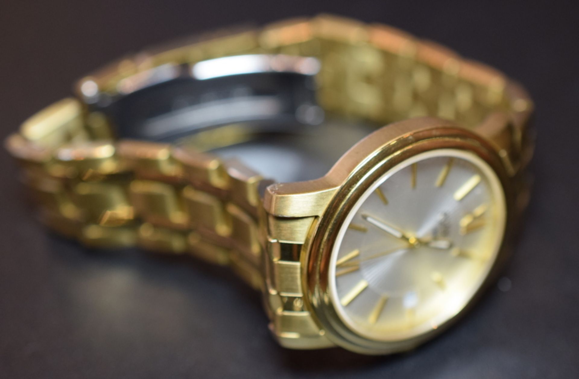 Roamer Gentleman's Quartz Wristwatch On Bracelet NO RESERVE! - Image 5 of 5