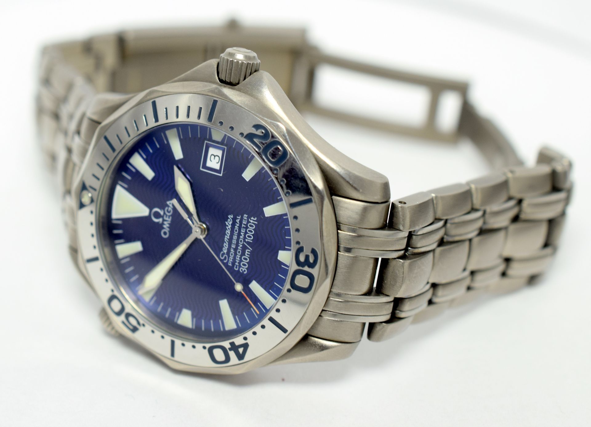 Omega Seamaster Professional Chronometer 300mts/1000ft In Titanium On Titanium Bracelet - Image 2 of 10